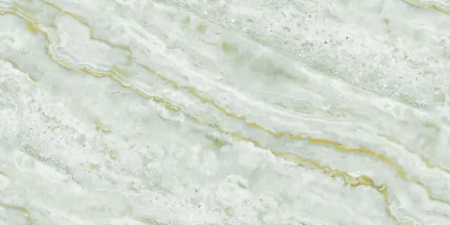 Green Travonyx Endless Gloss