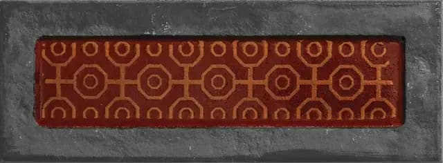Bricka Maroon Dark